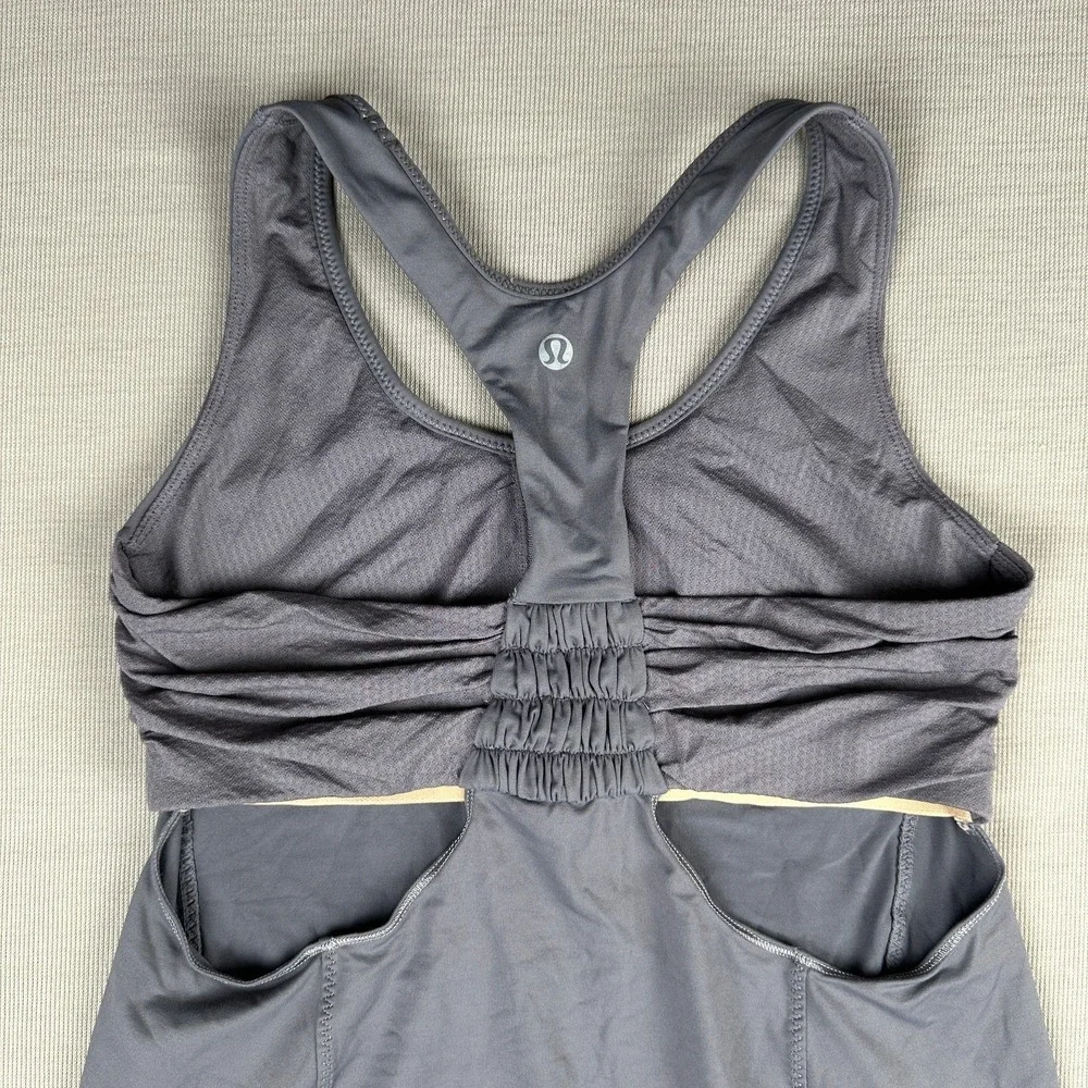 Lululemon Turbo Tank Top Size 6 Dark Gray Racerback Built-in Bra Yoga Workout